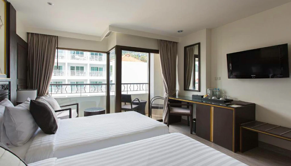 هتل کرابی هریتیج